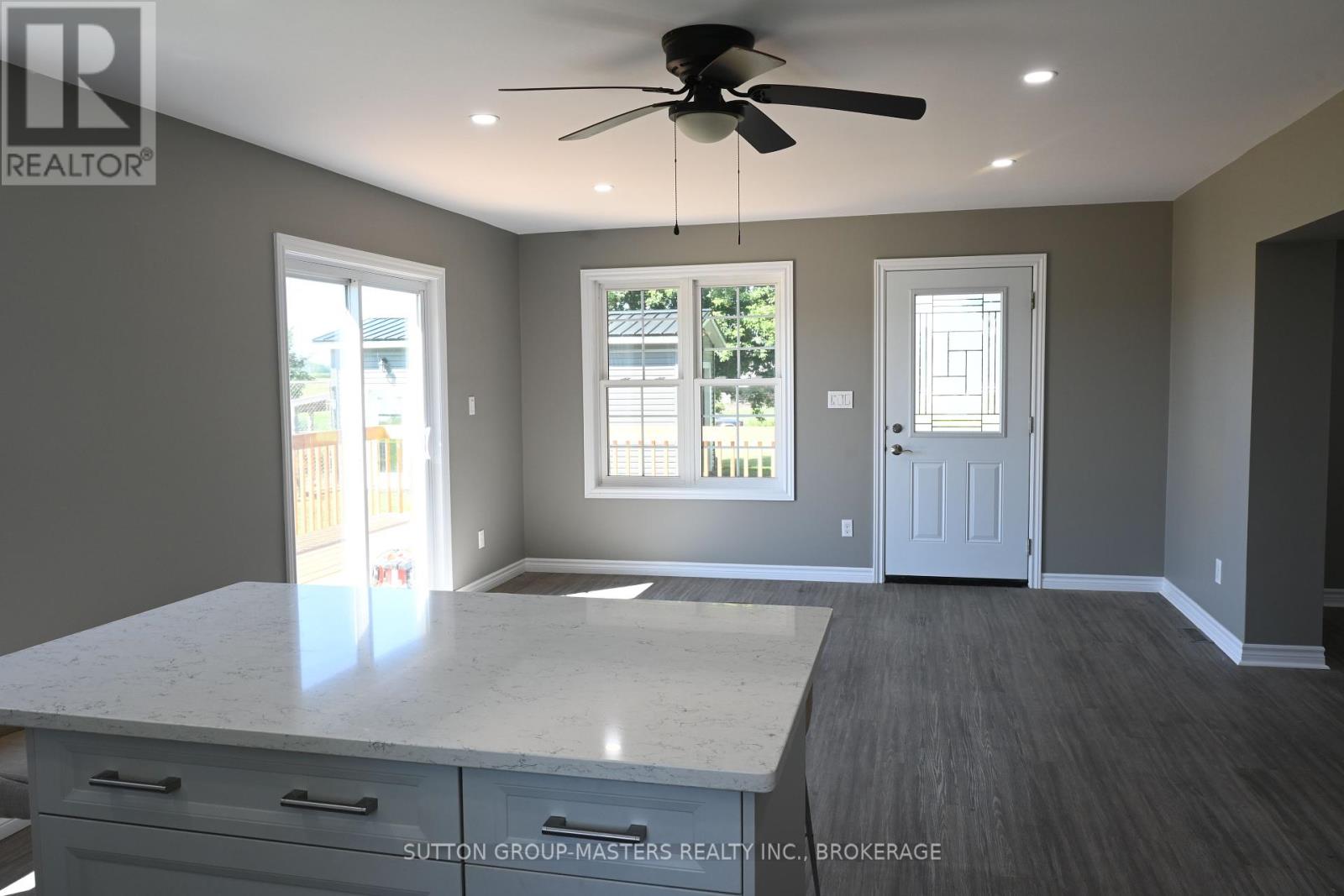5175 FRONT ROAD