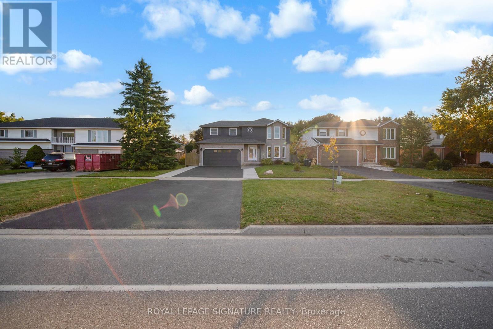 219 ELMIRA ROAD S