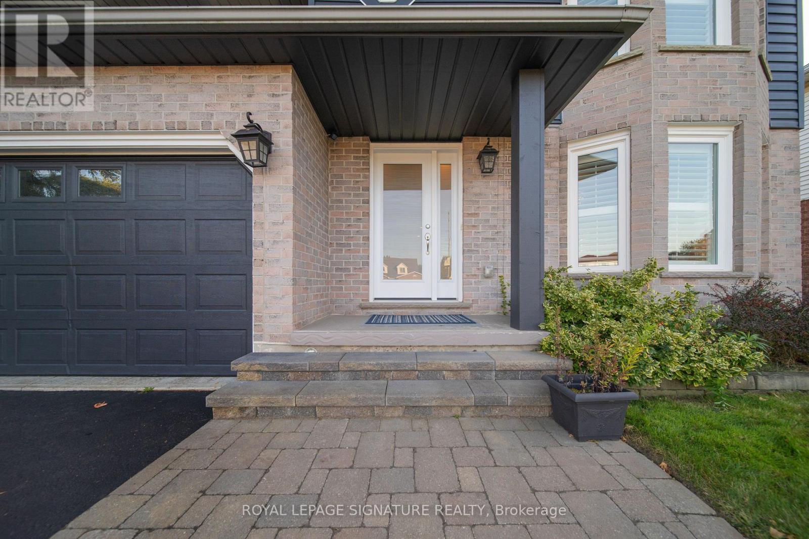 219 ELMIRA ROAD S