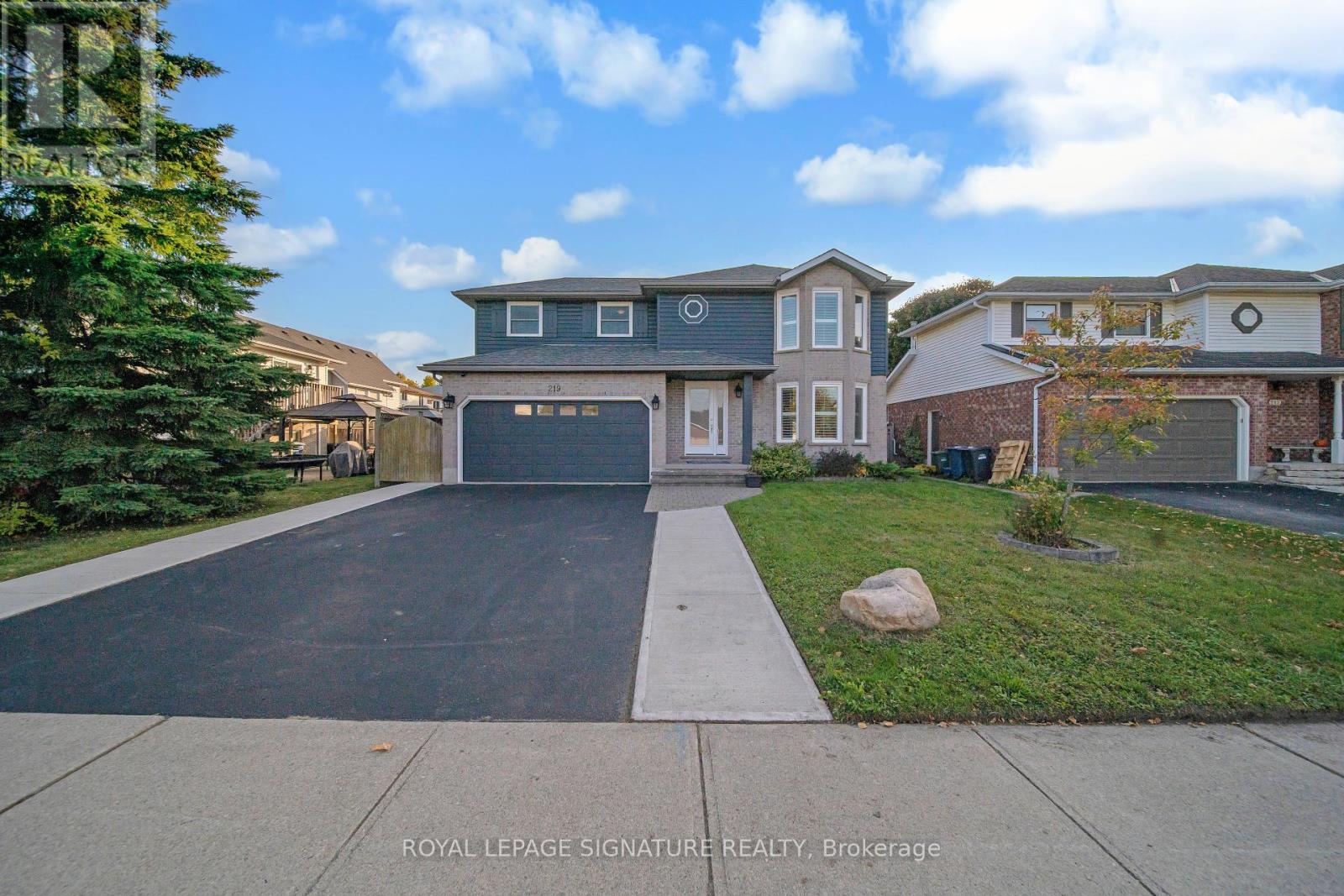219 ELMIRA ROAD S