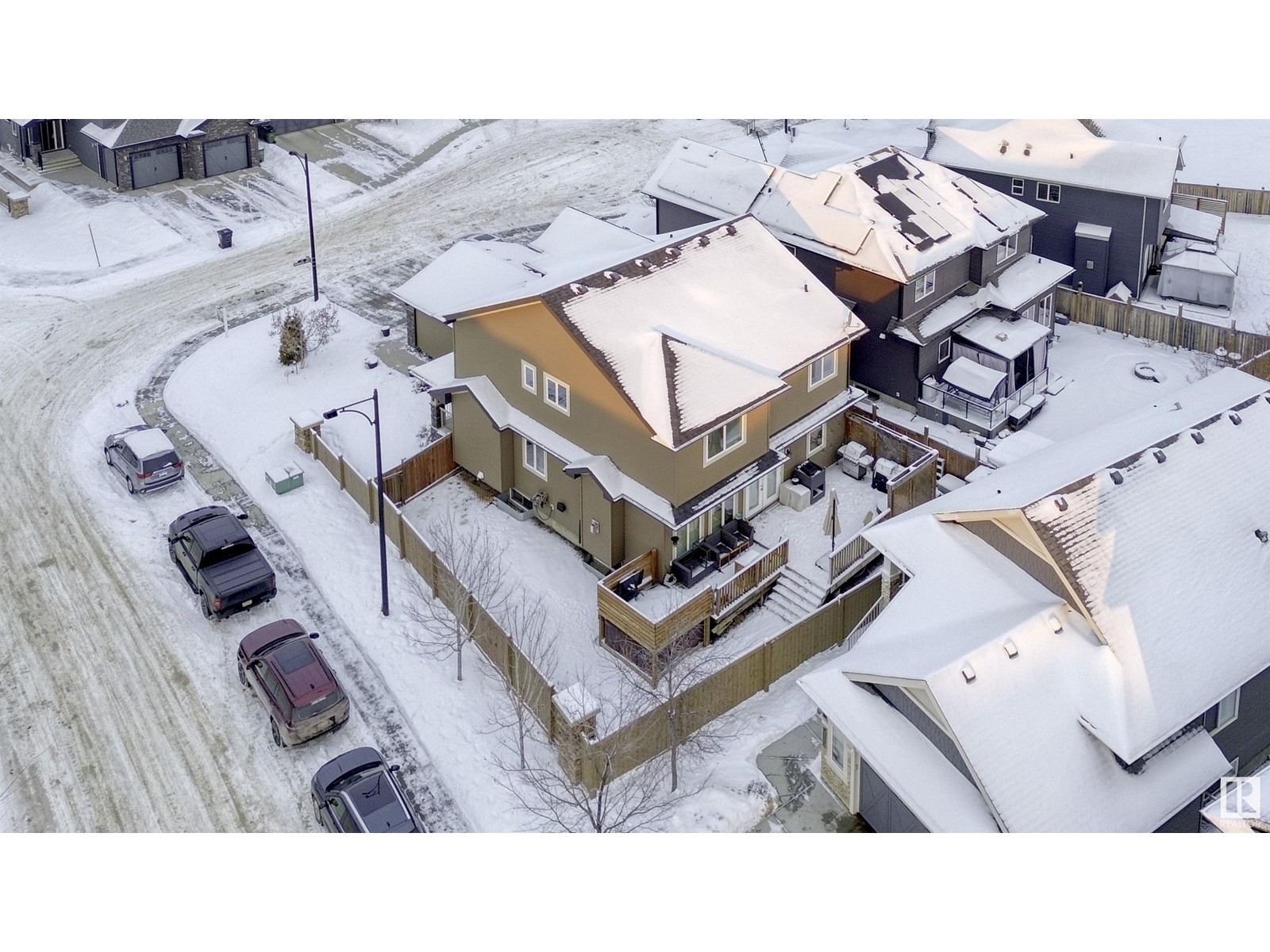 3131 Winspear CR SW