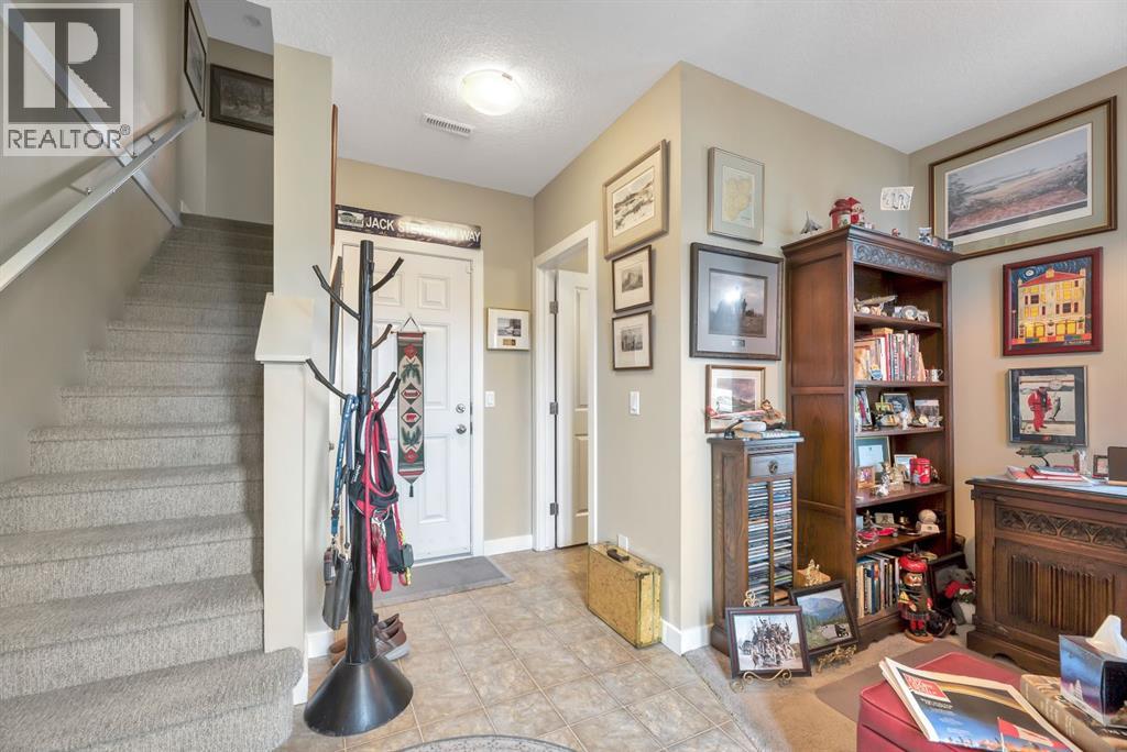 25, 300 Marina Drive