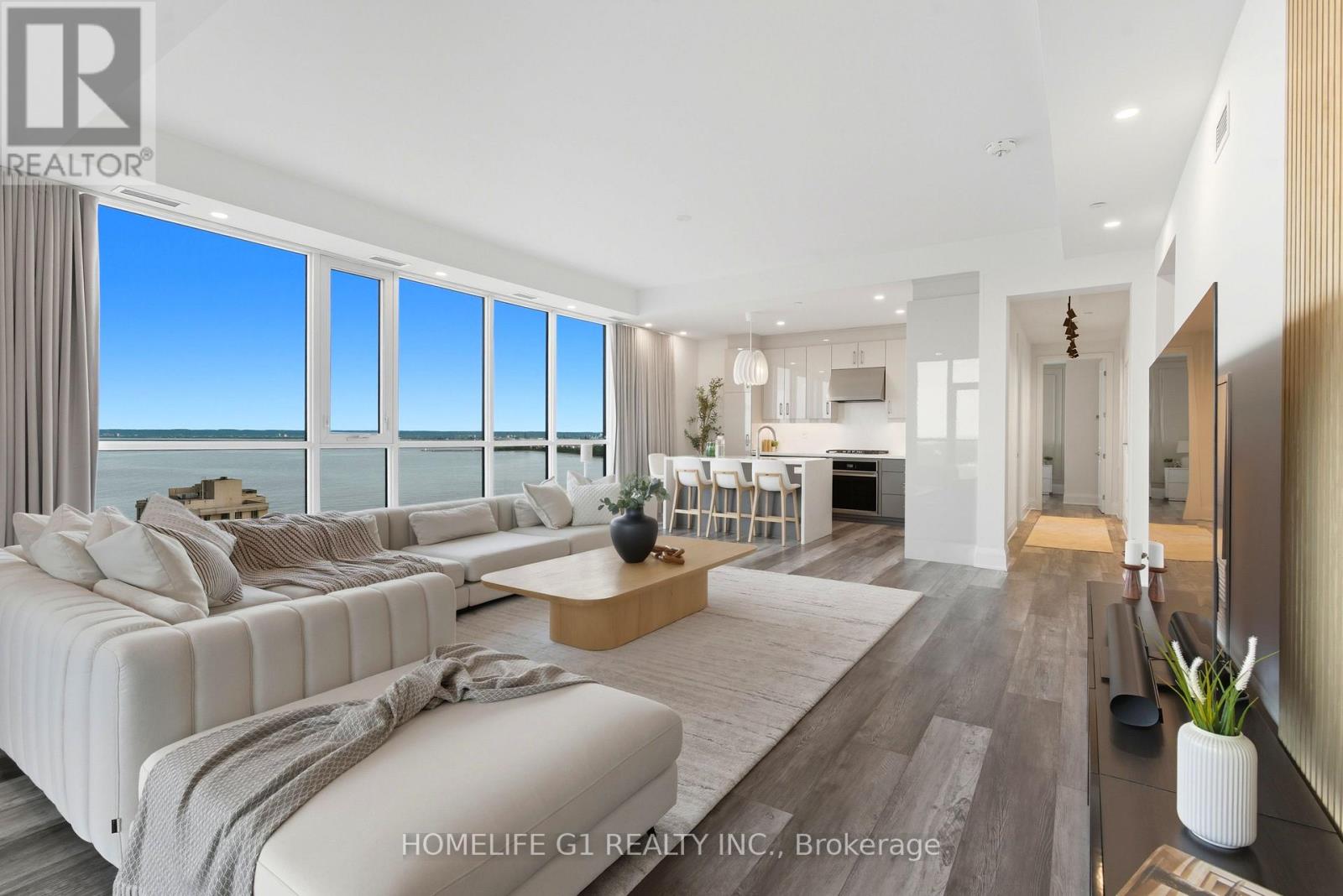 2002 - 2007 JAMES STREET