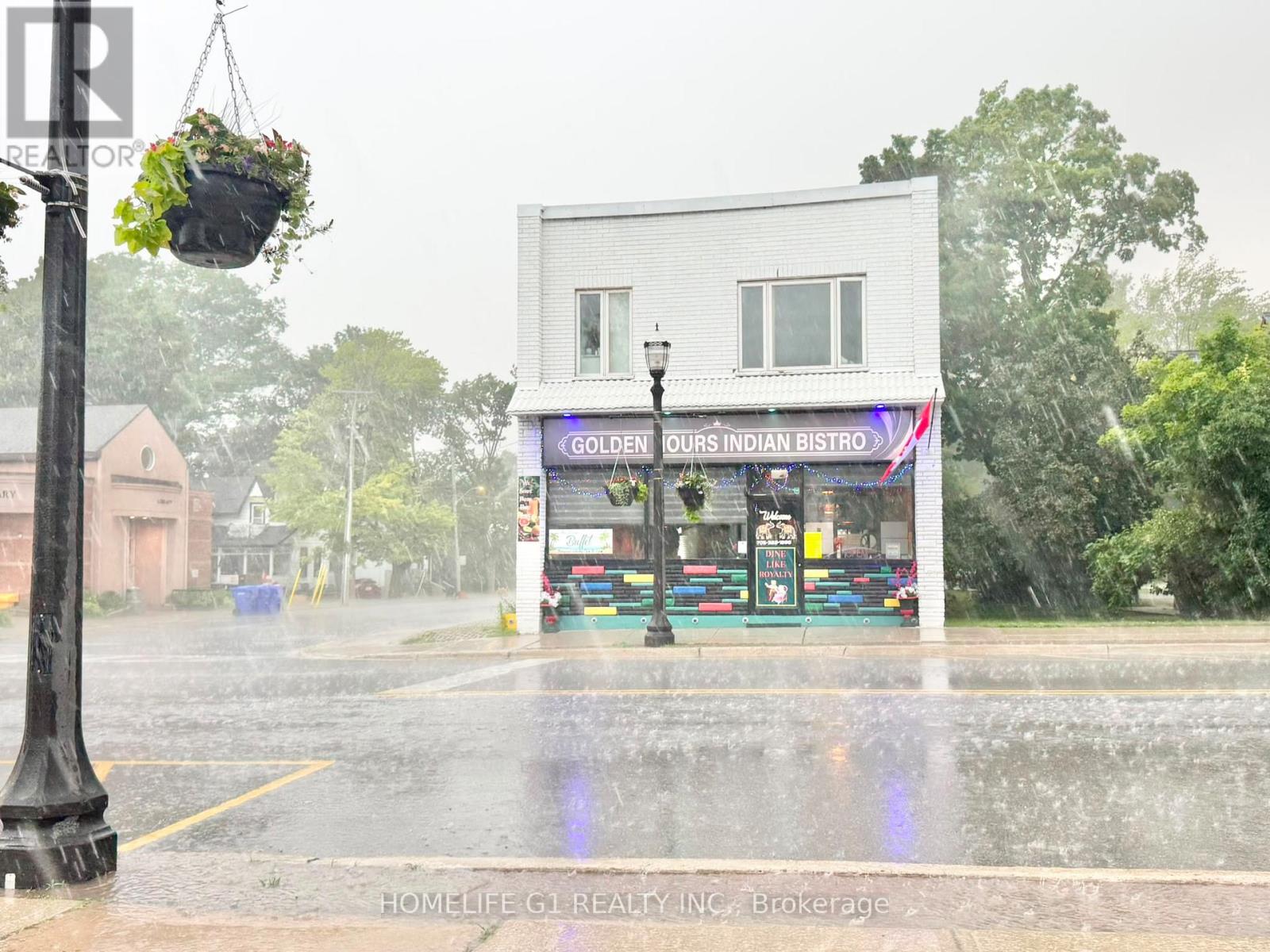 Photo 1 of 34 — 46 QUEEN STREET, Springwater (Elmvale), ON L0L1P0