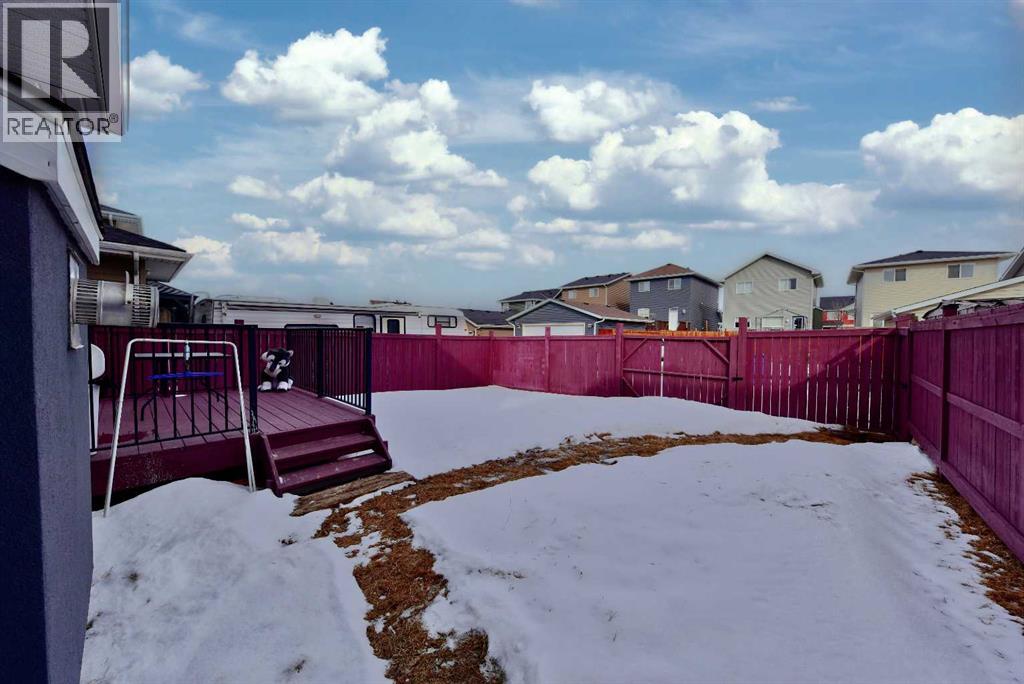 18 Redstone Manor NE