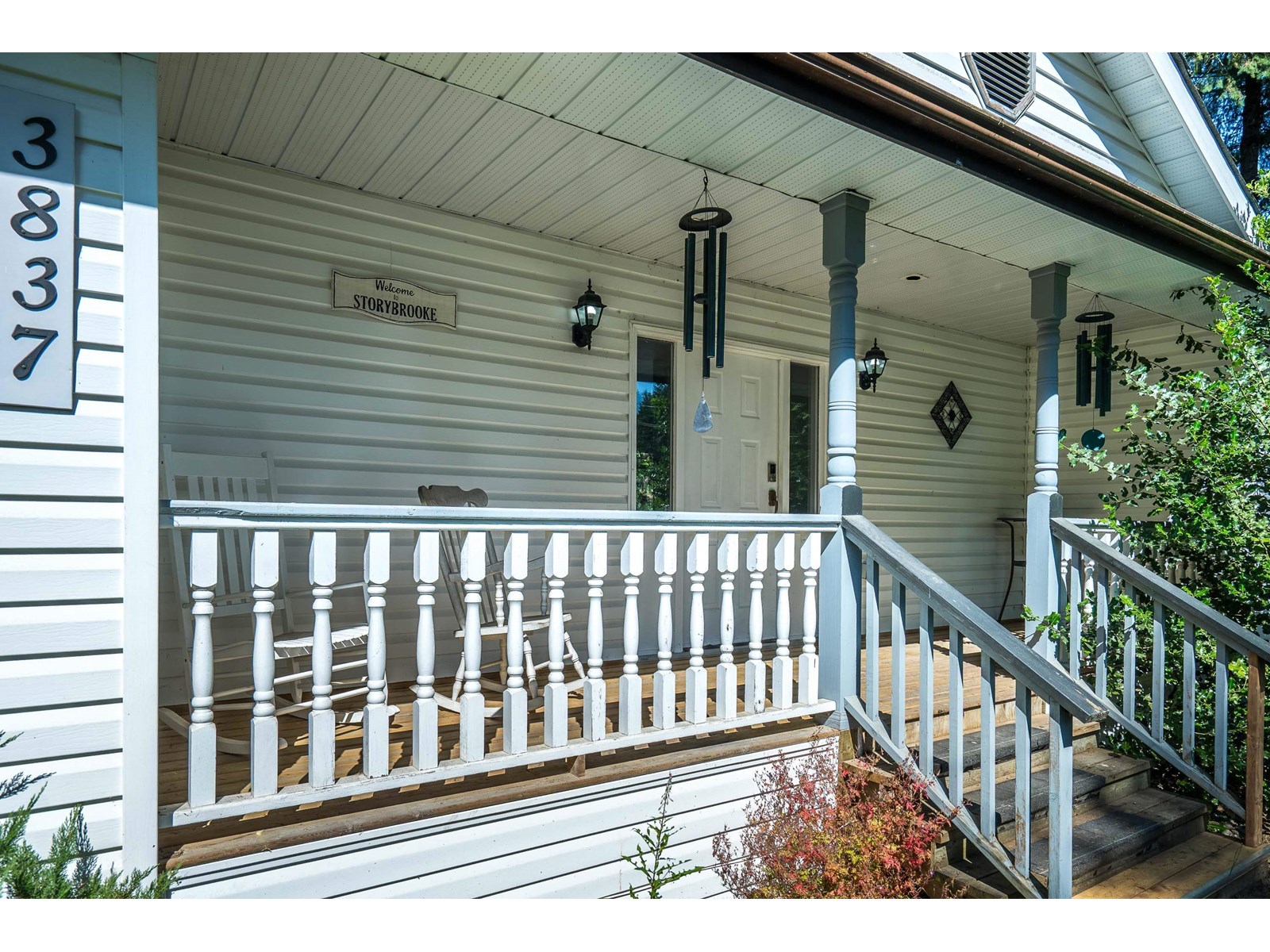 3837 KAREN DRIVE|Cultus Lake North