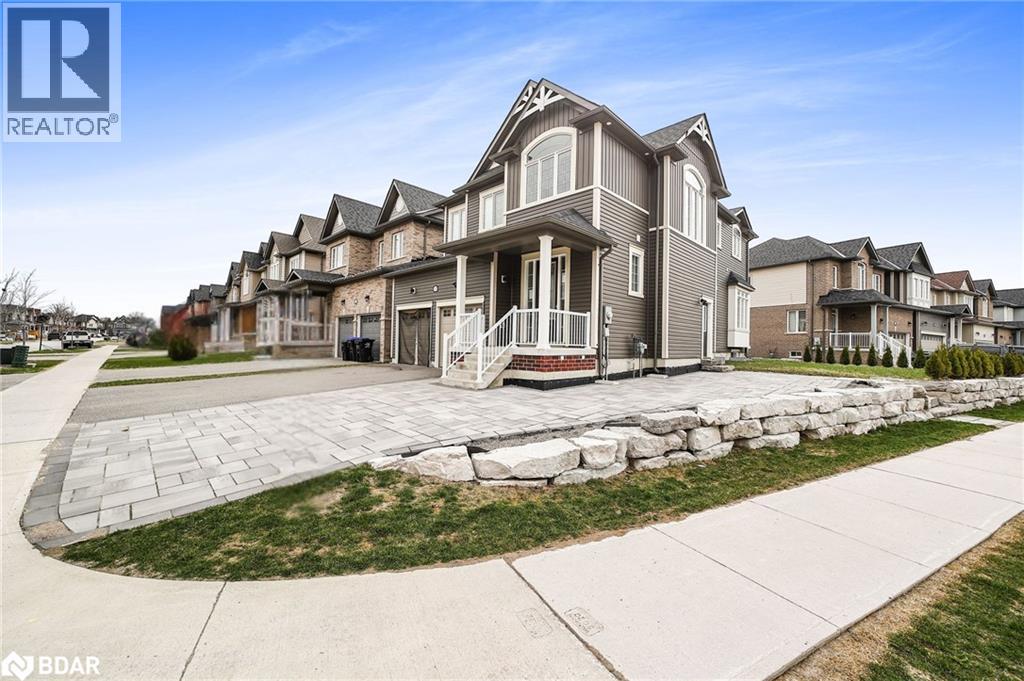 31 WOOD Crescent