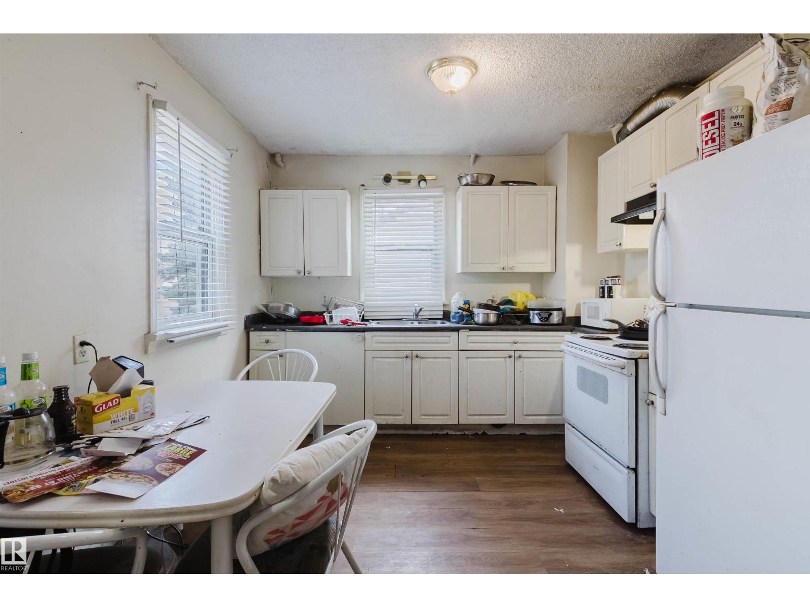 12223 127 ST NW