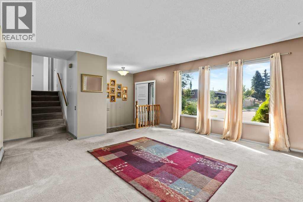 4724 Rundlehorn Drive NE