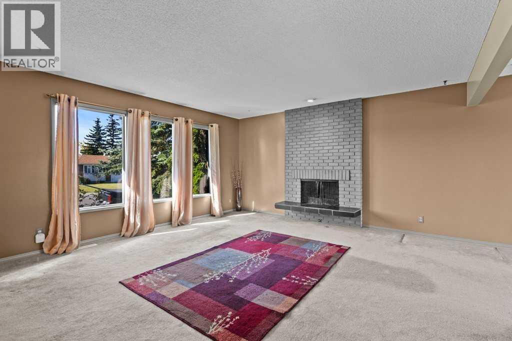 4724 Rundlehorn Drive NE