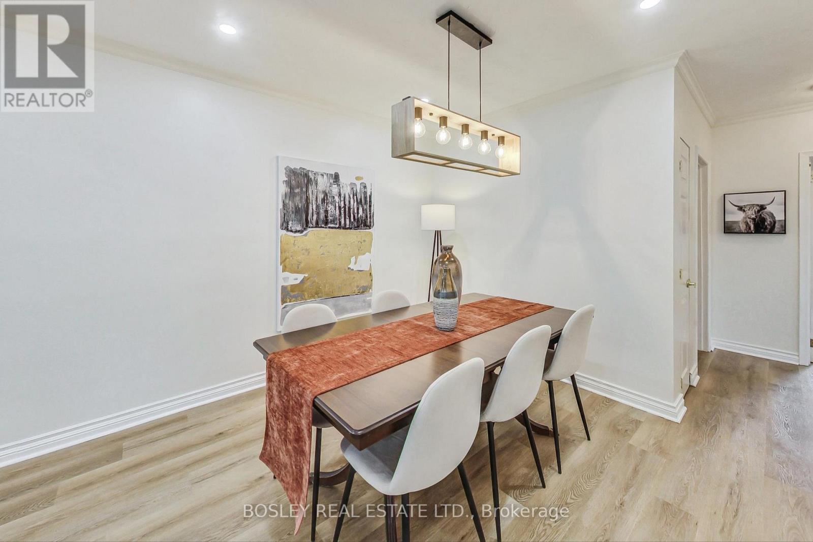 37 AVIS CRESCENT