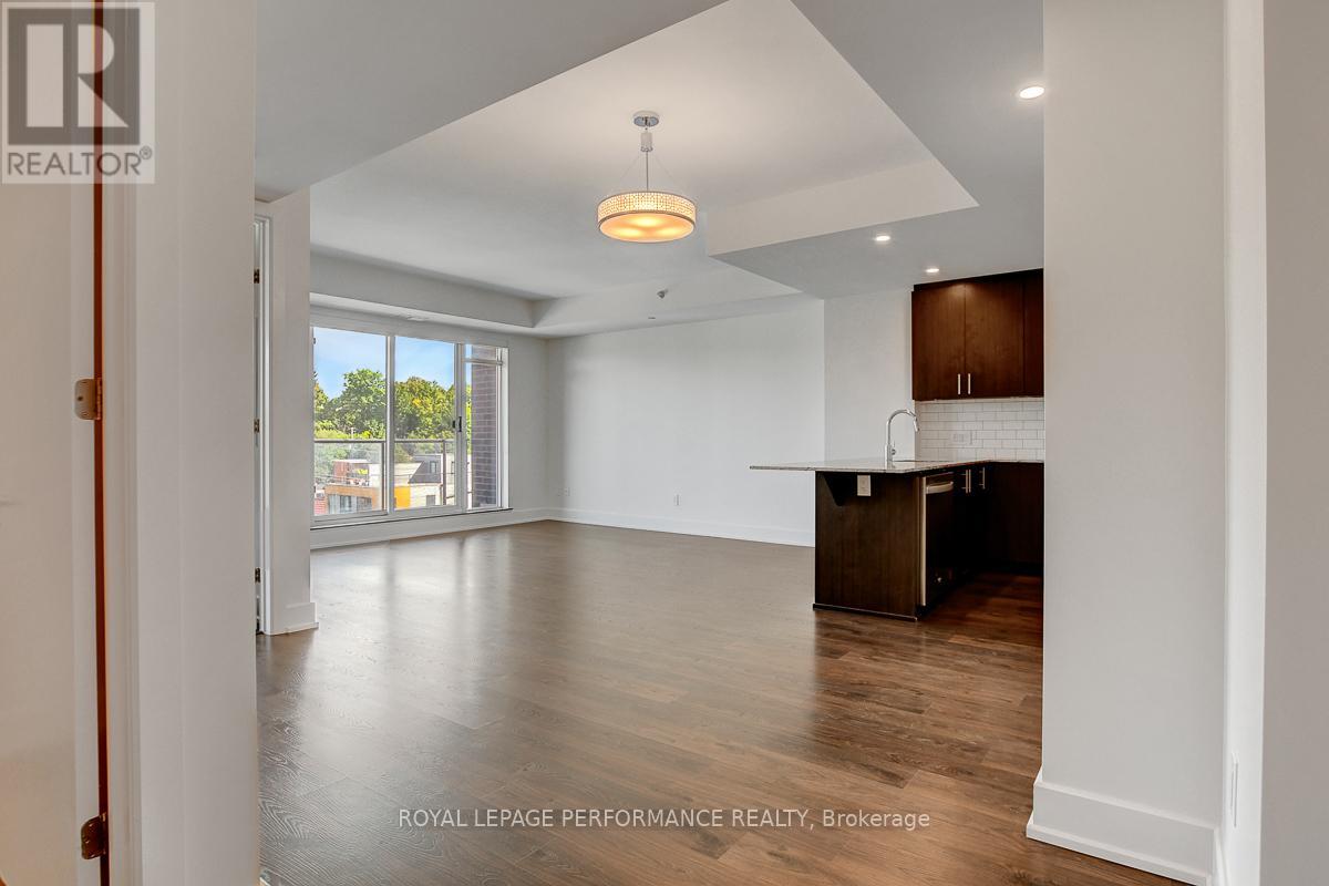 413 - 7 MARQUETTE AVENUE