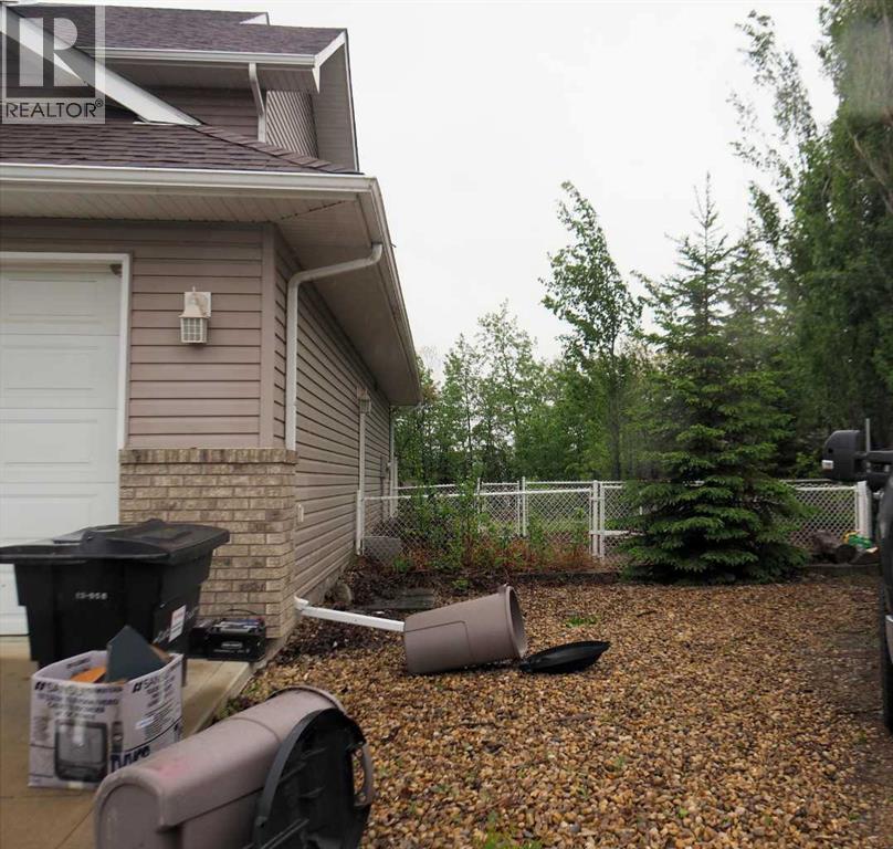 6 Spruce Close