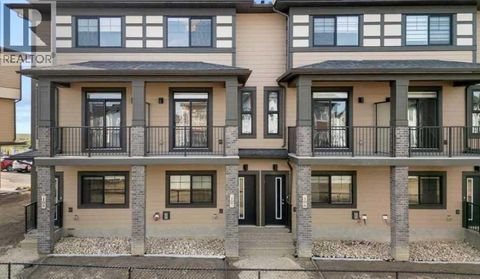 72, 285 Chelsea Court Chestermere AB T1X2W7