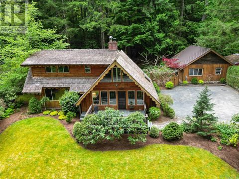 3781 Phillips Rd Sooke BC V9Z0Y3