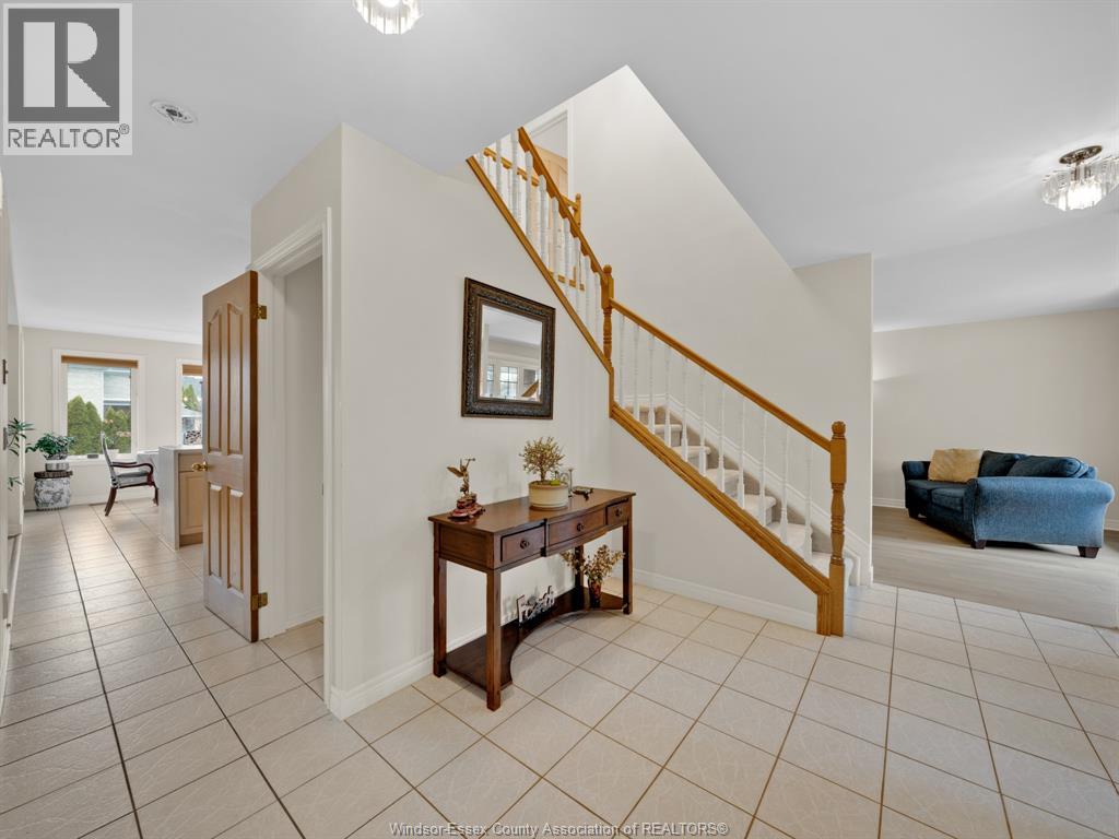 137 SEYMOUR CRESCENT