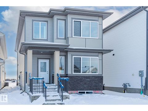 65 FICUS WY Fort Saskatchewan AB T8L0Z6