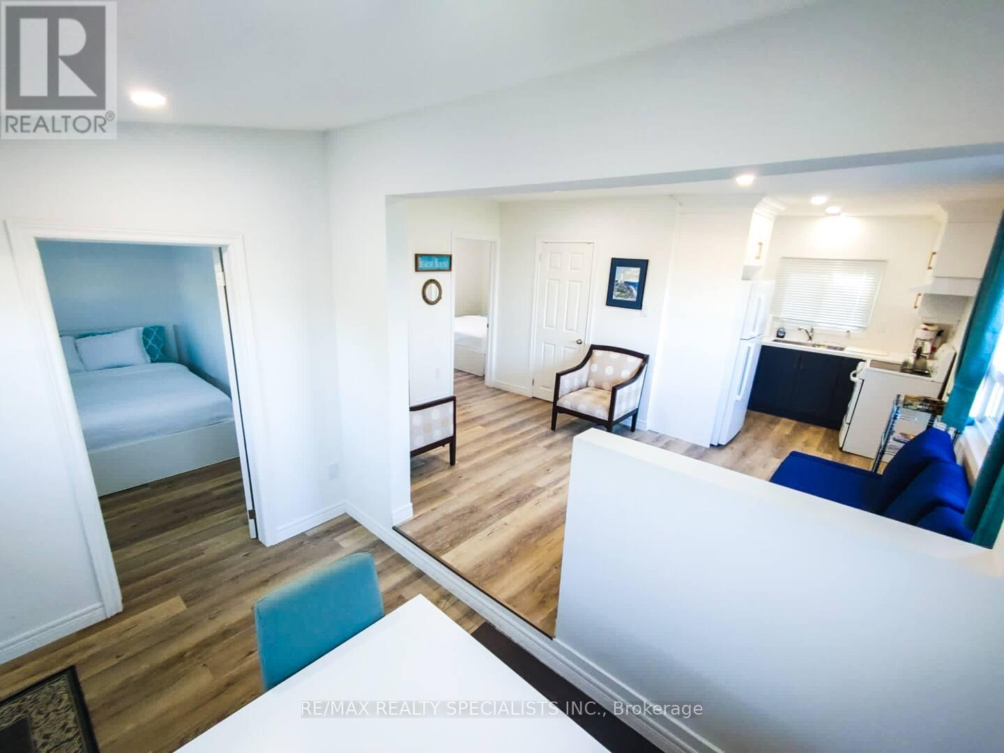 12209 LAKESHORE ROAD
