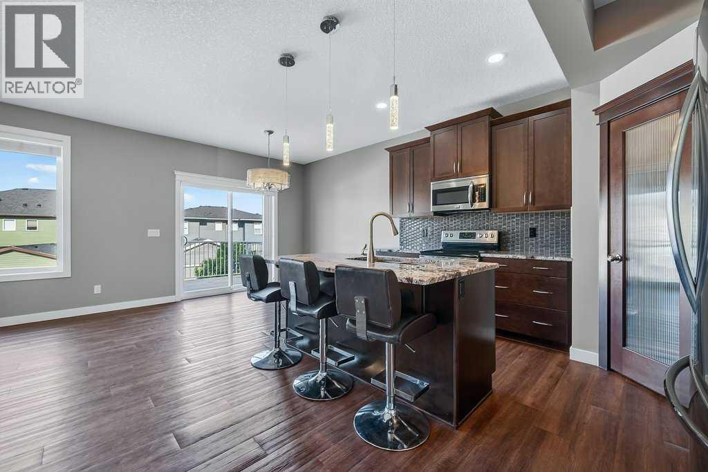 47 Evanscrest Way NW