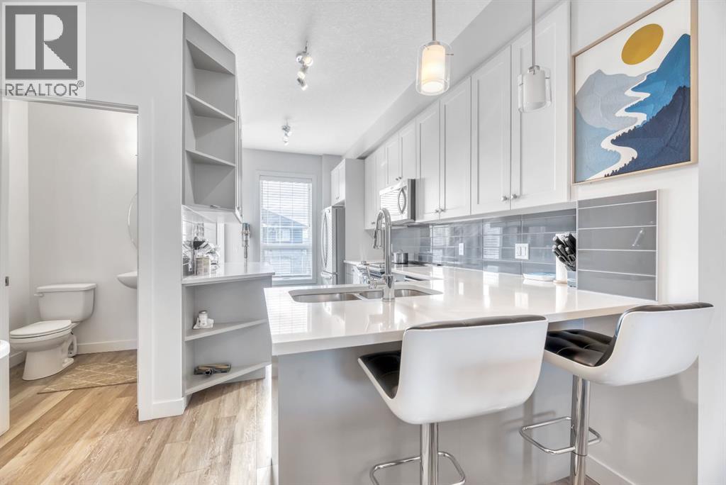 406, 15 Evanscrest Park NW