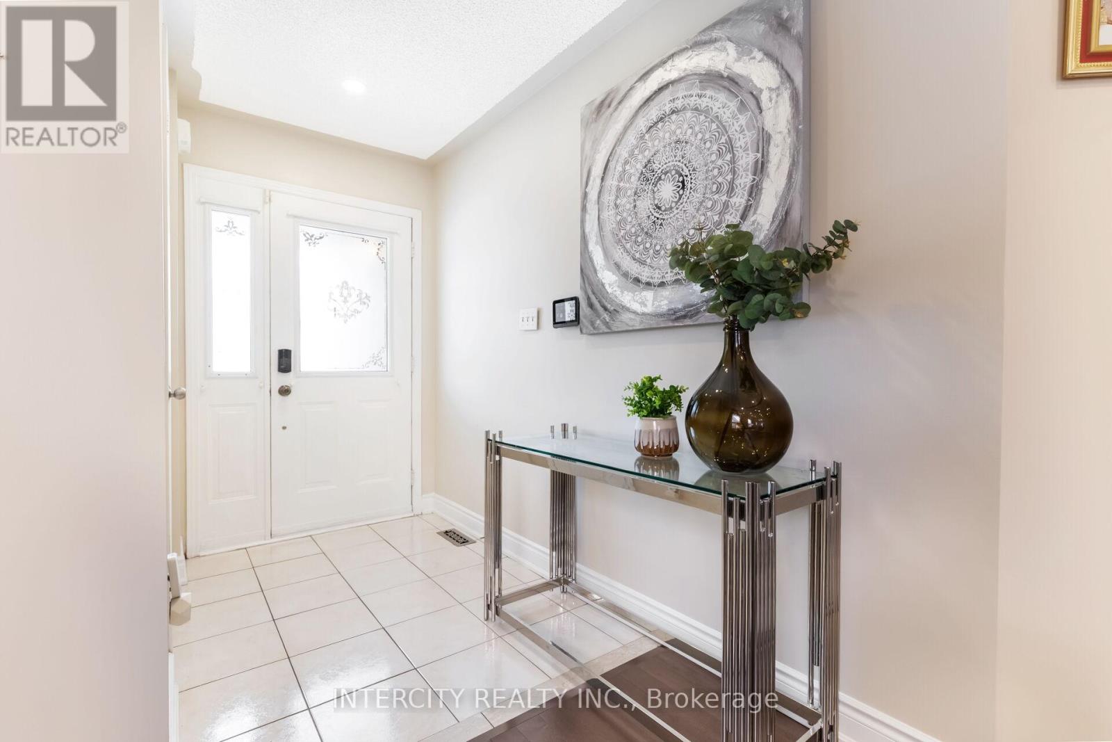 54 AMETHYST CIRCLE