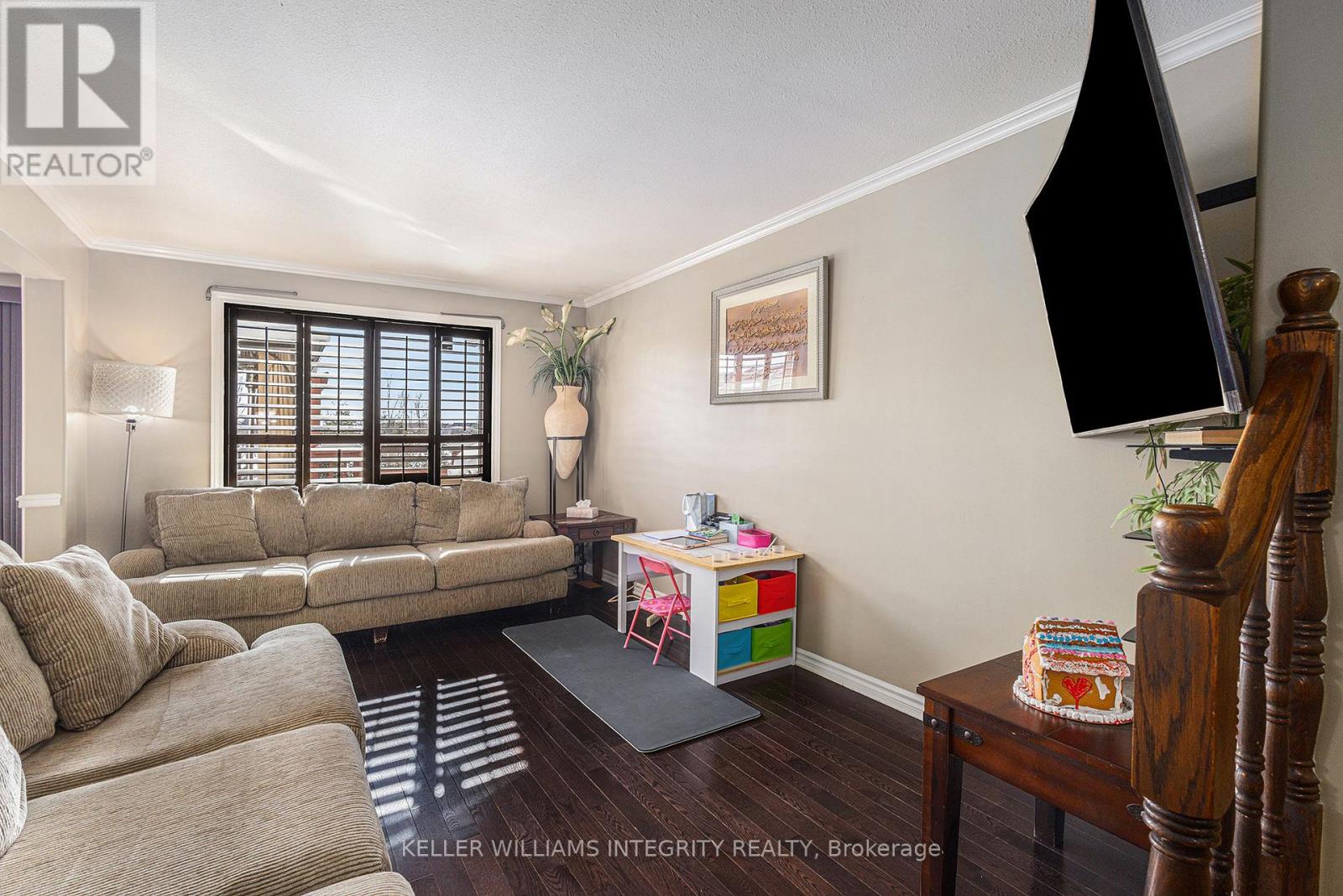 2114 BERGAMOT CIRCLE