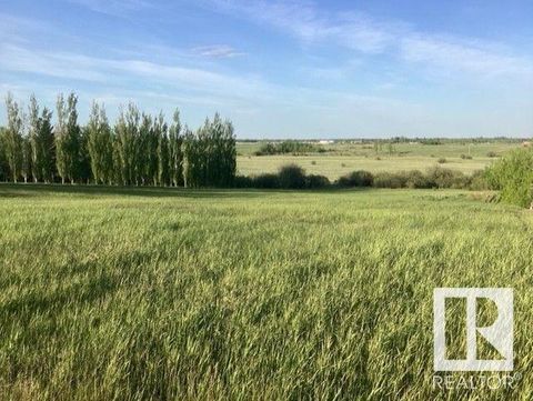 Lot 21 & 23 Brookhollow DR Rural Sturgeon County AB T0G0B1