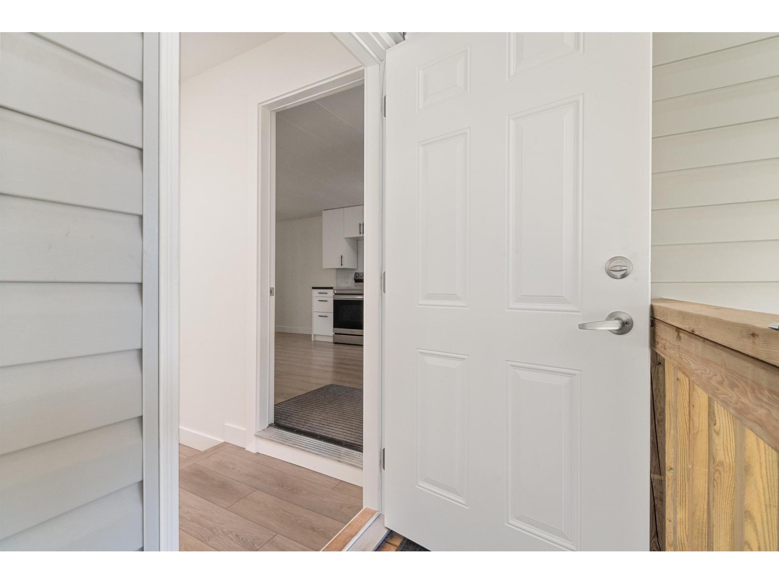 17 45640 WATSON ROAD|Garrison Crossing