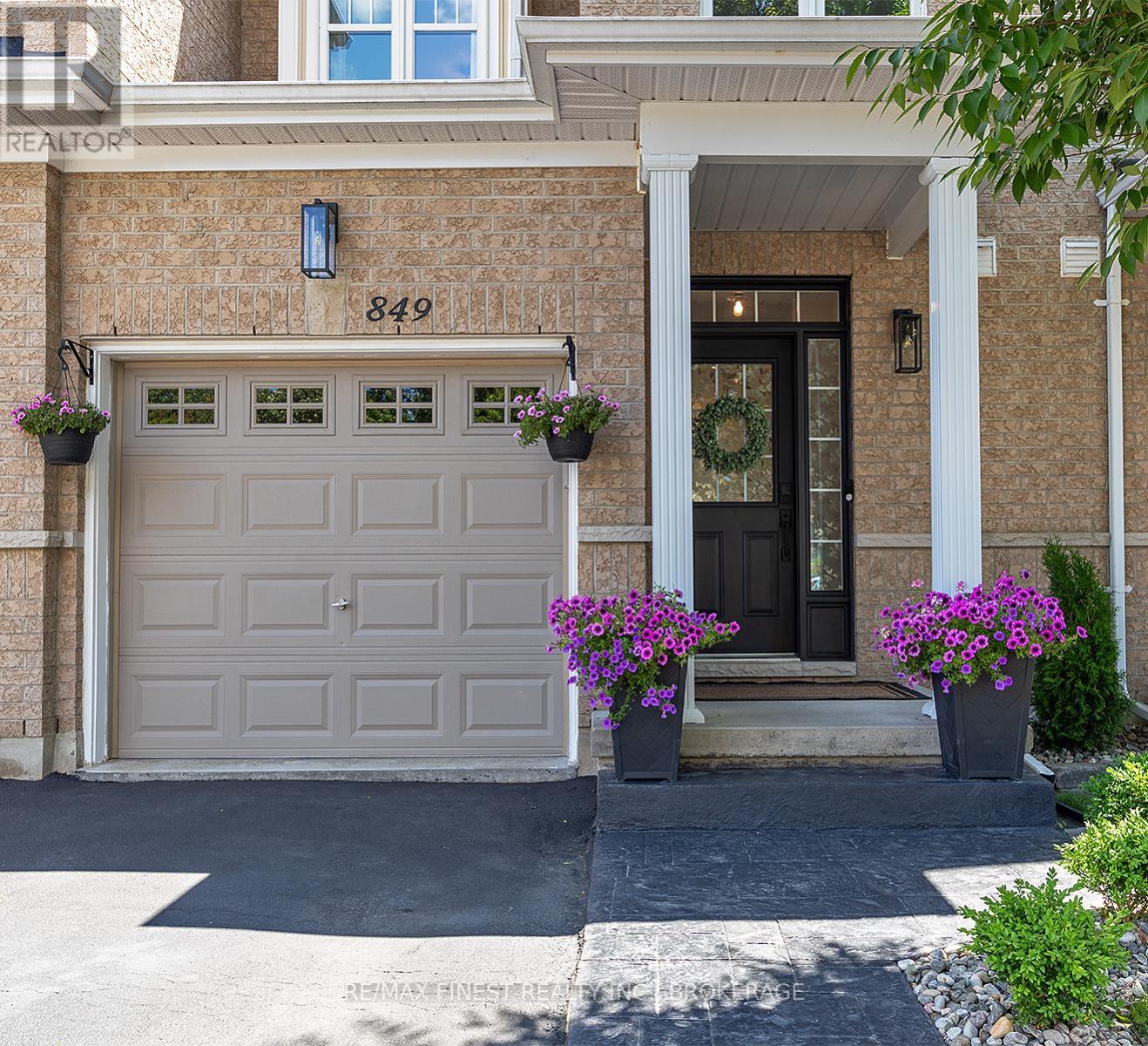 849 NEWMARKET LANE