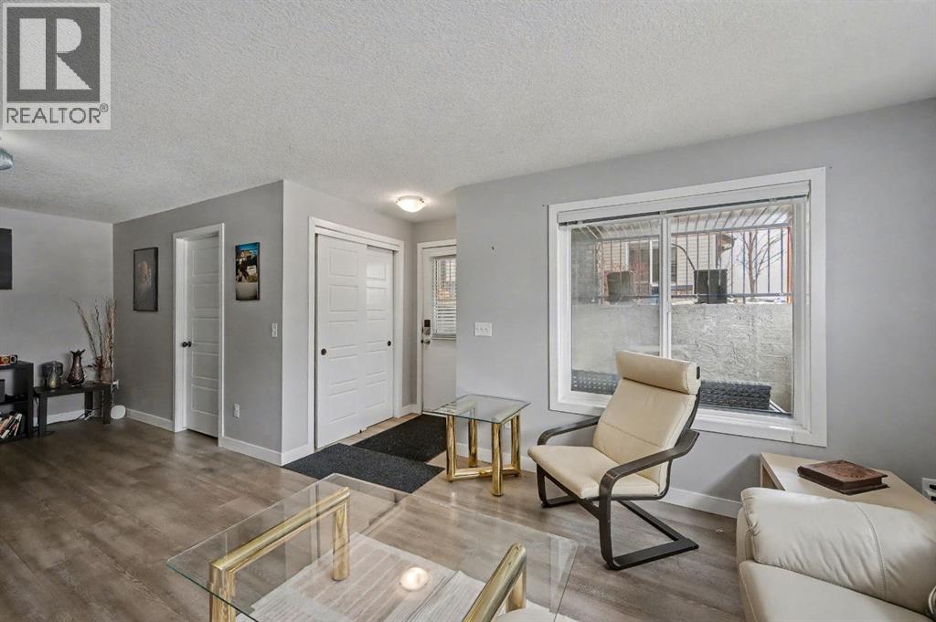 11103, 2781 Chinook Winds Drive SW