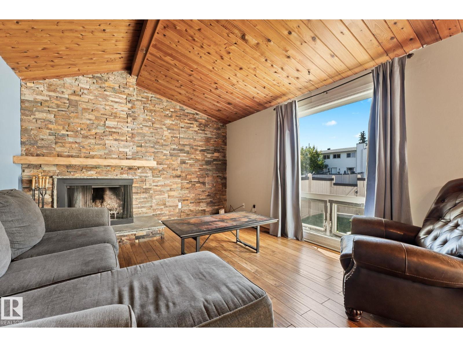 167 MARLBOROUGH Place NW