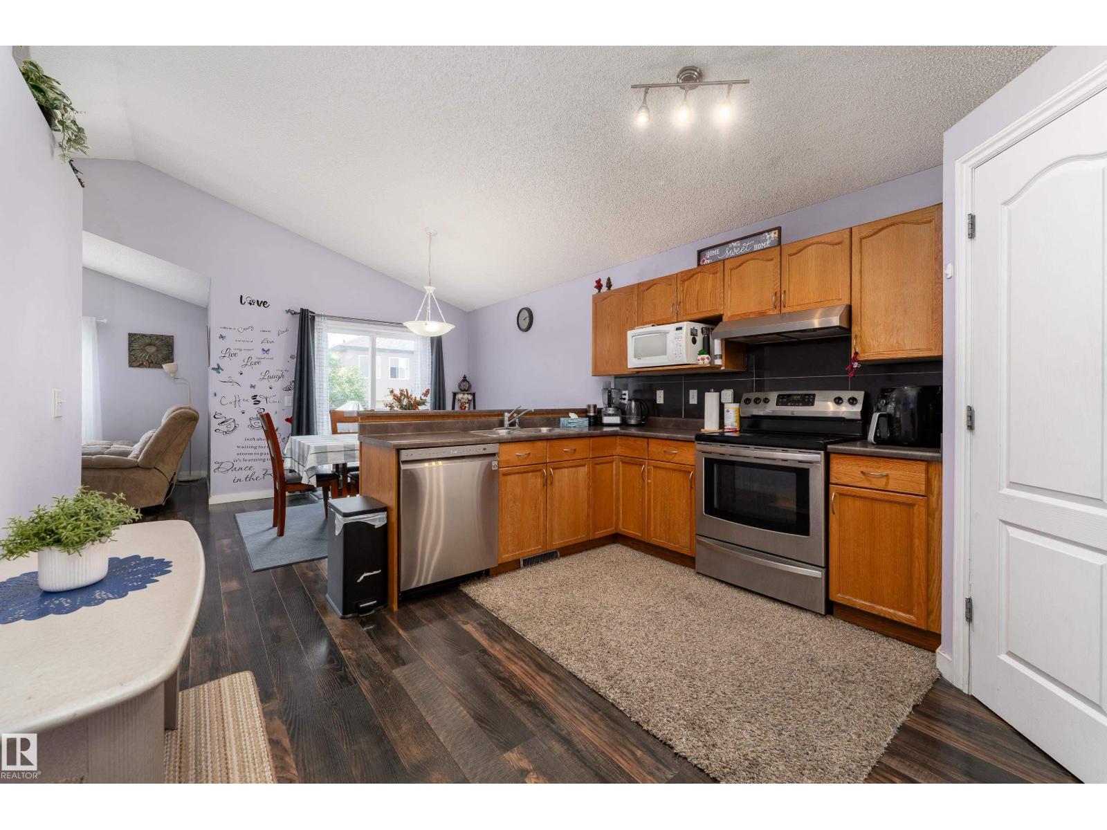 16256 132 ST NW NW