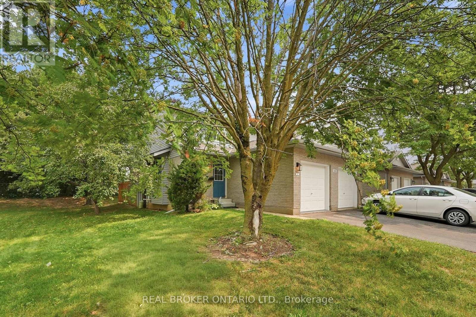 1 - 435 KINGSCOURT DRIVE