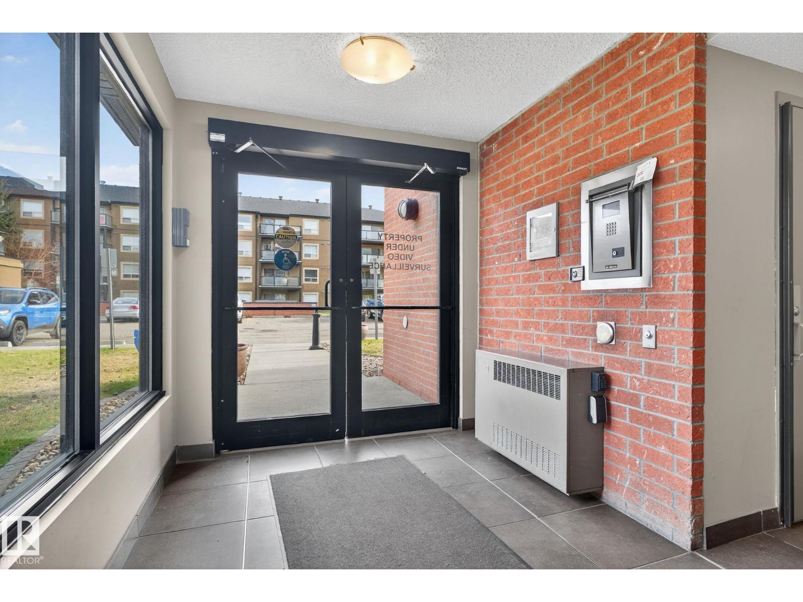 #203 13908 136 ST NW