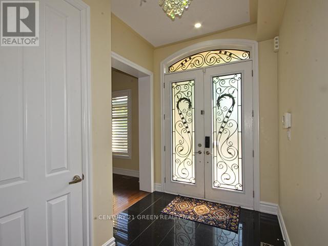 15 INTERLACKEN DRIVE