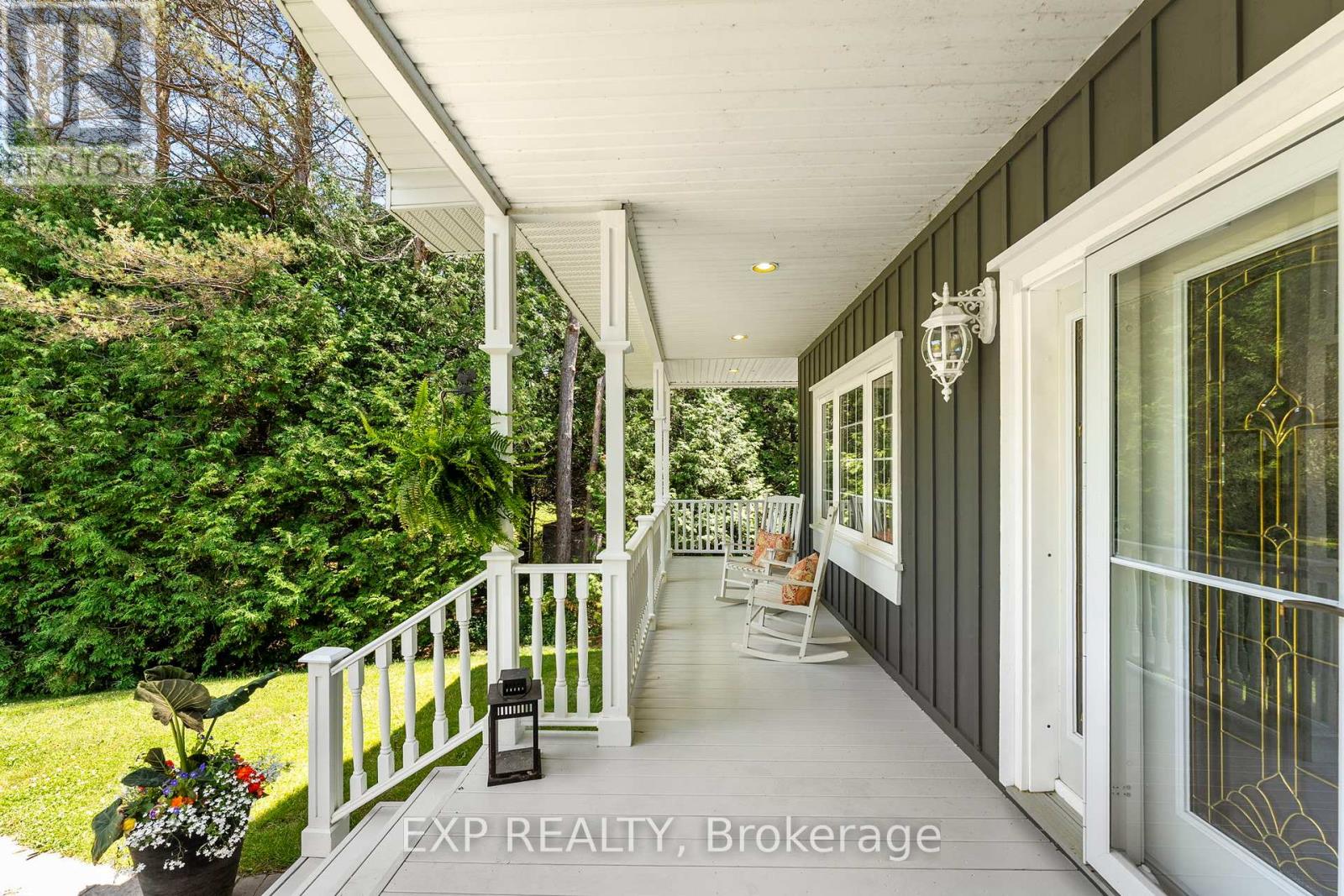 6 GOOSEBERRY LANE