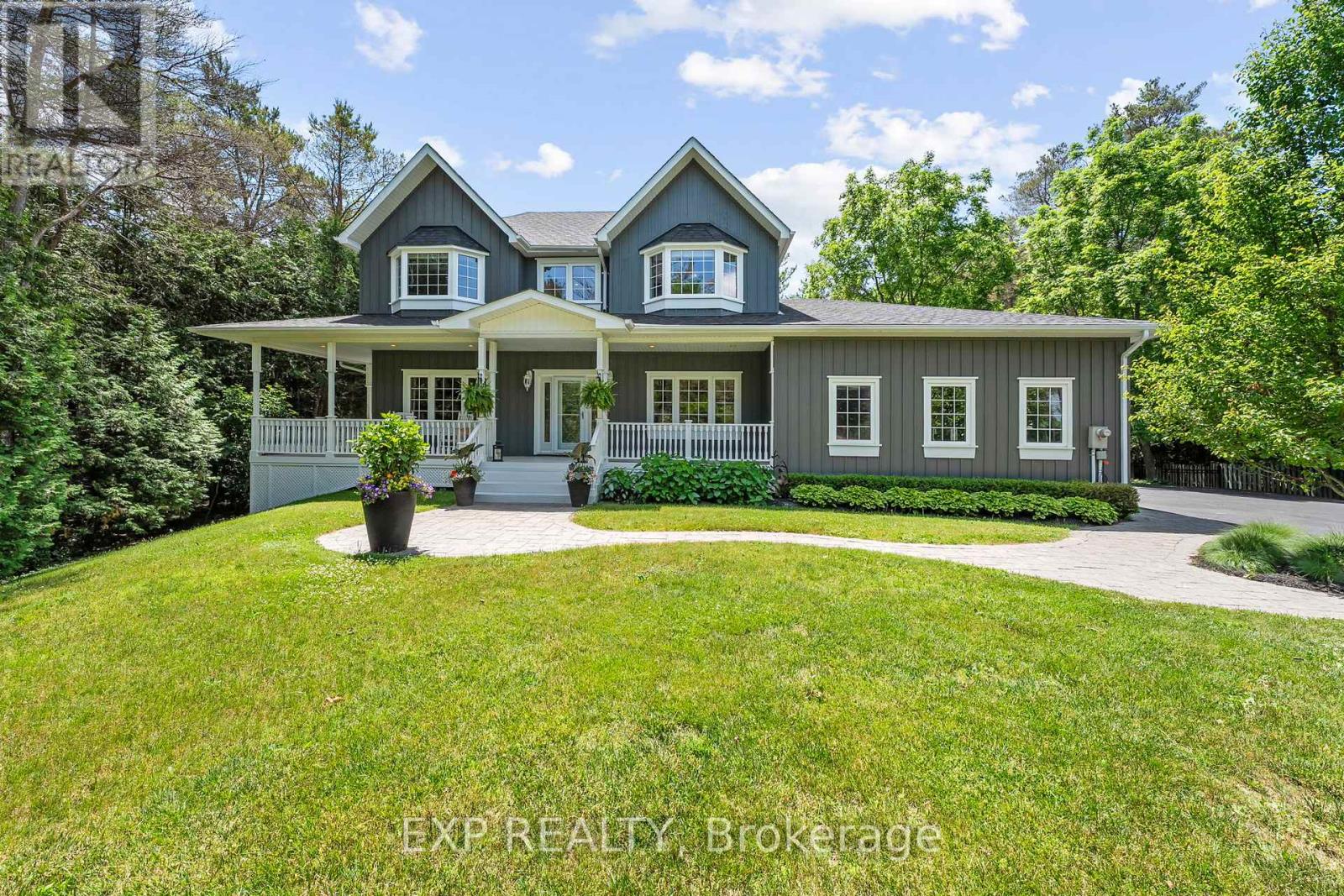 6 GOOSEBERRY LANE