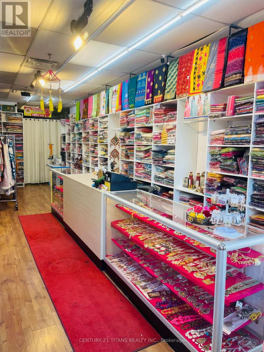 22 - 462 BIRCHMOUNT ROAD