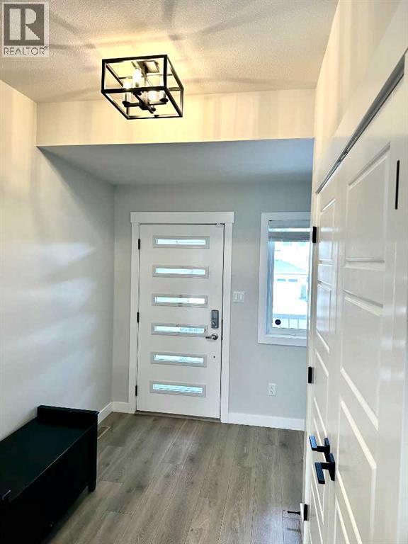 1366 Pacific Circle W