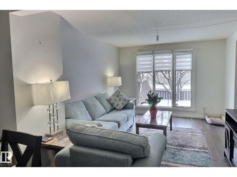 18285 84 AV NW Edmonton AB T5T1T7