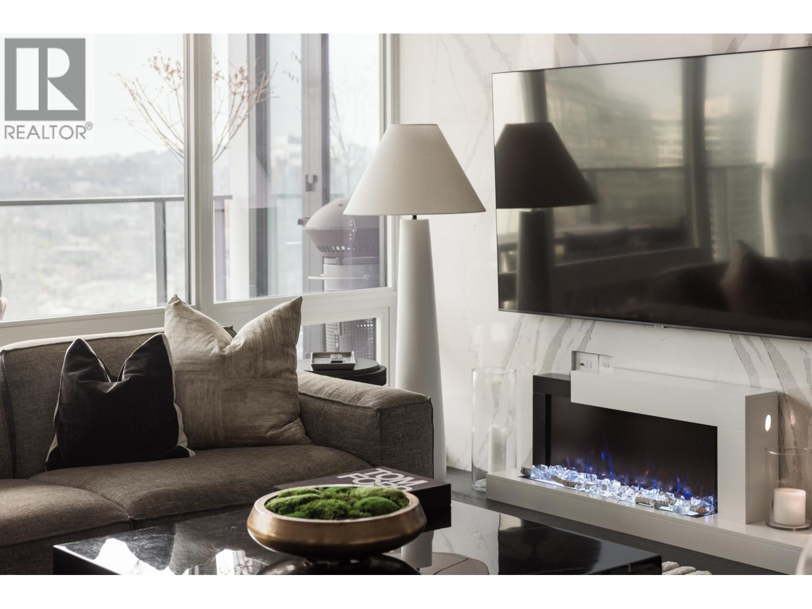 2504 1111 RICHARDS STREET