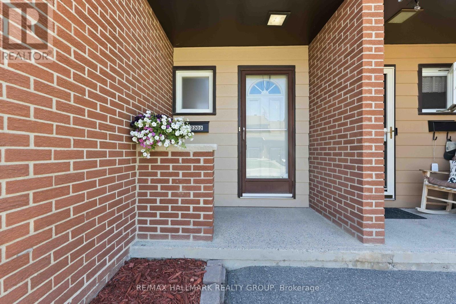 48 - 2202 ORIENT PARK DRIVE