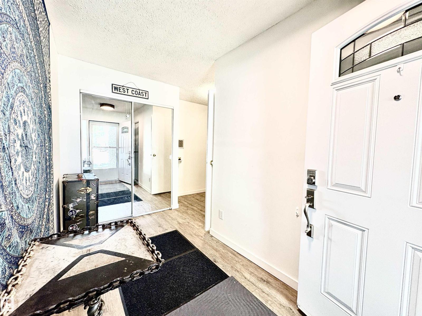 3016 108 ST NW