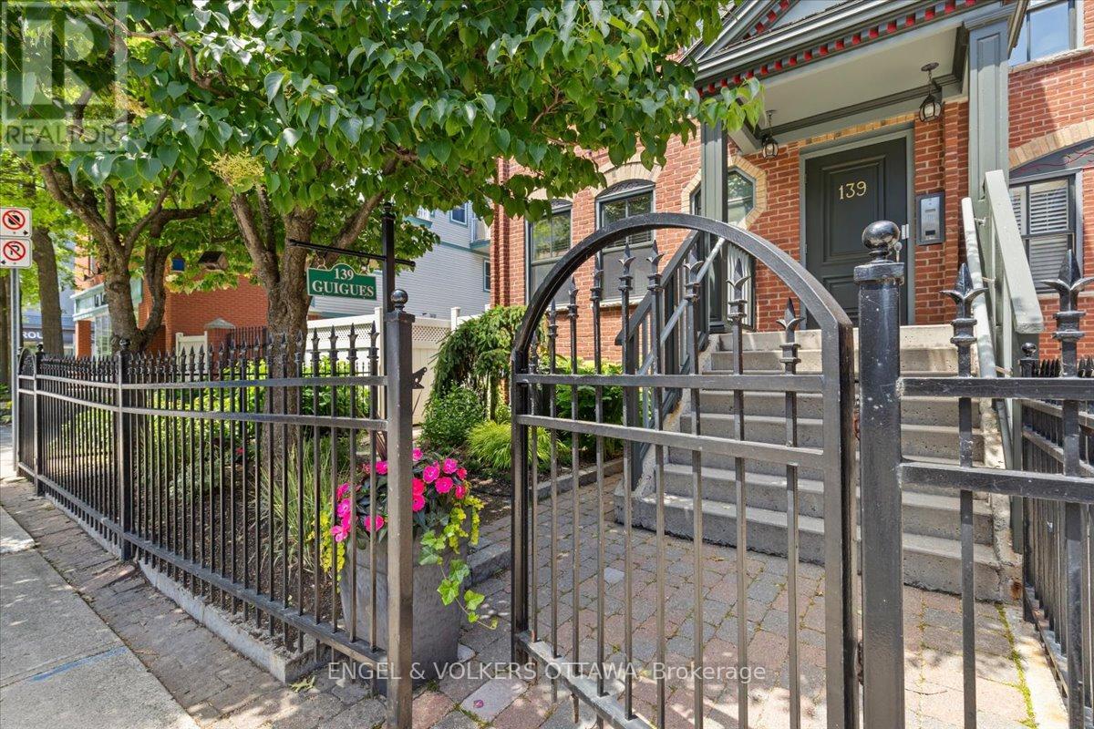 2 - 139 GUIGUES AVENUE
