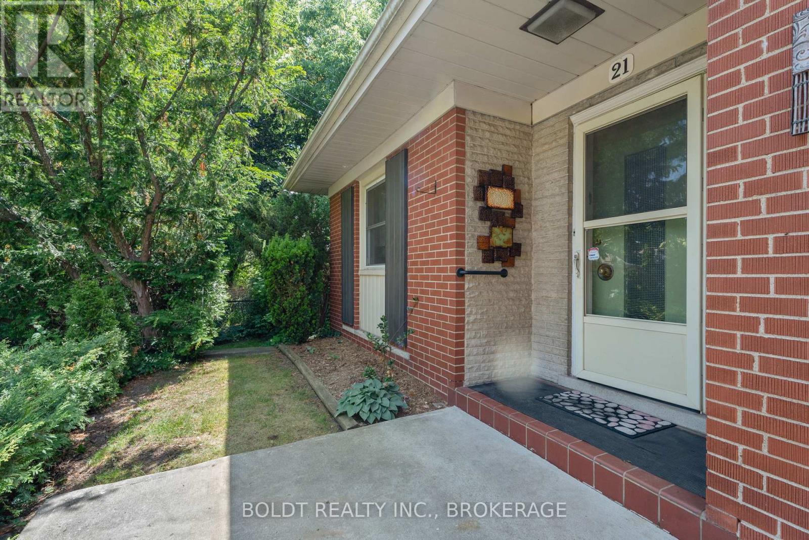 21 BELAND COURT