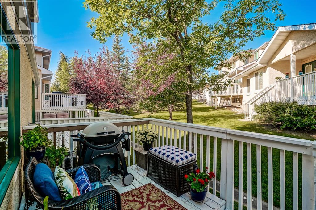 25, 200 Sandstone Drive NW