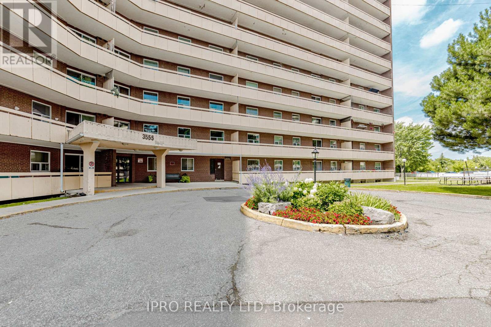 103 - 3555 DERRY ROAD E