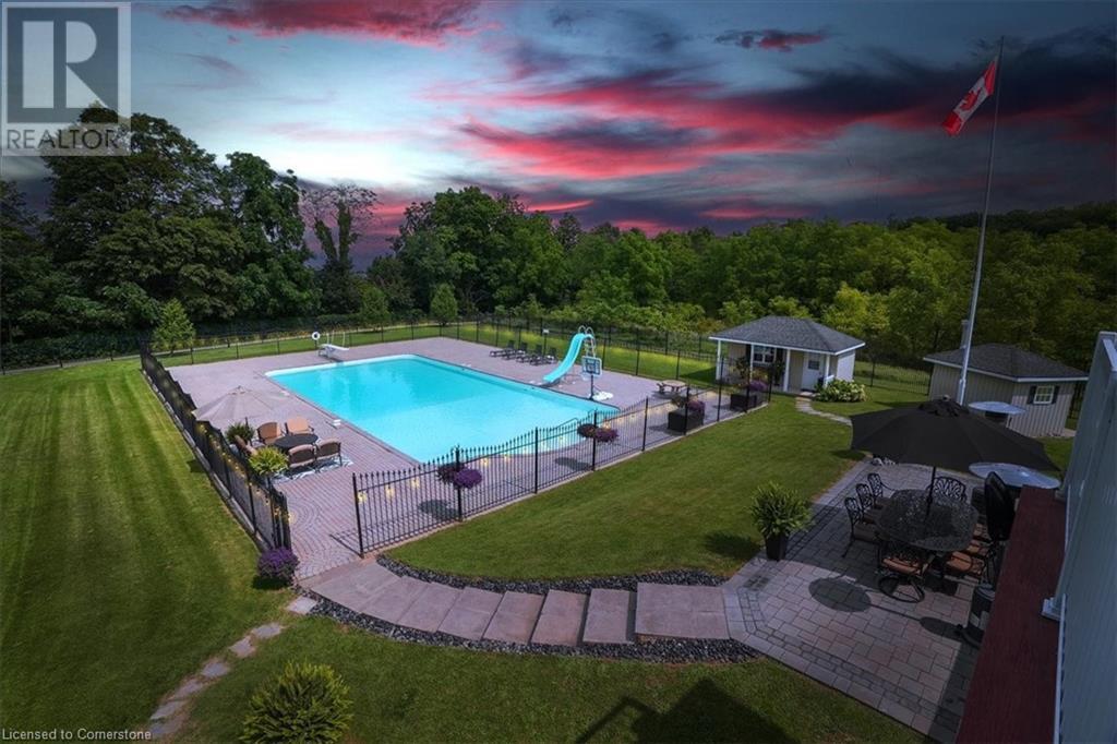 10 AZALEA Court