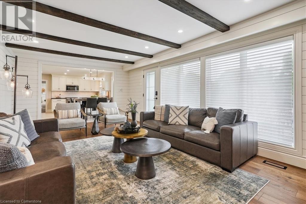 10 AZALEA Court