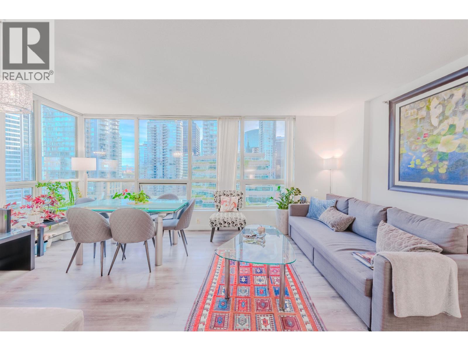 1204 555 JERVIS STREET